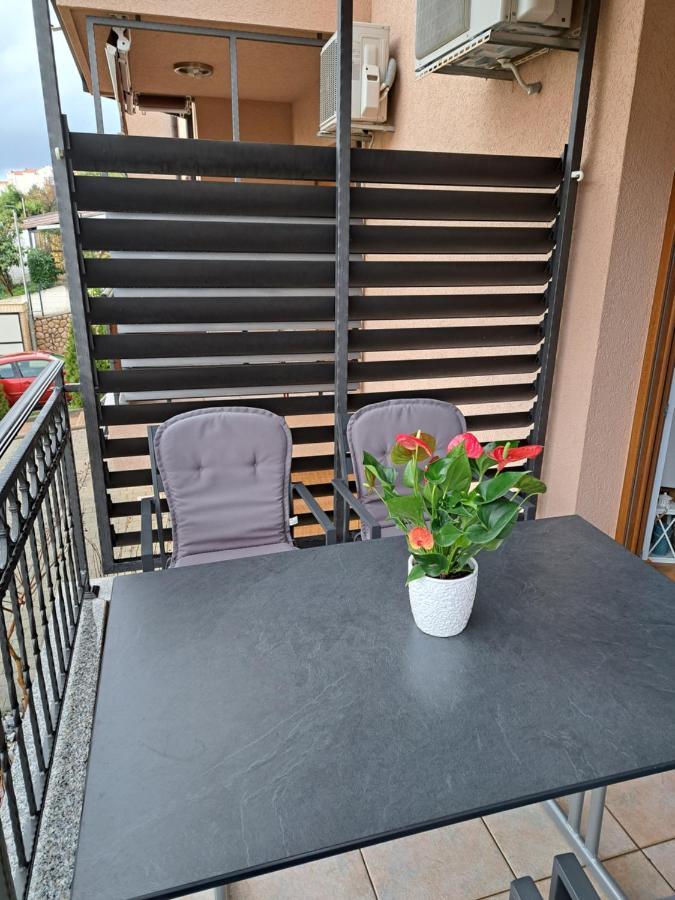 Apartman Blue Crikvenica Bagian luar foto