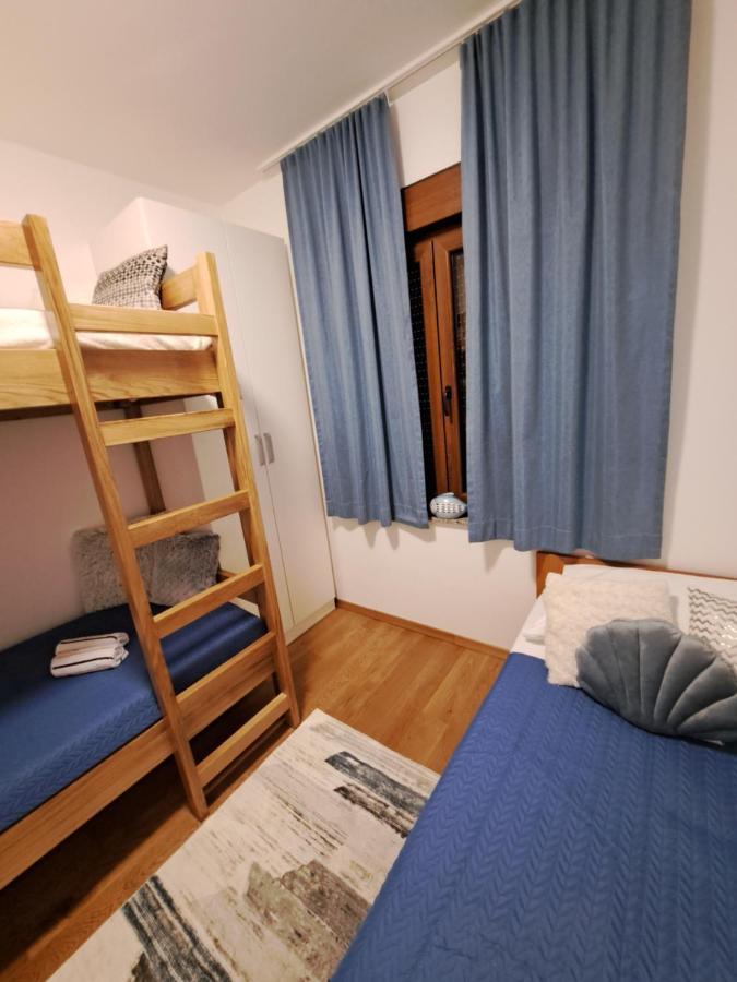 Apartman Blue Crikvenica Bagian luar foto