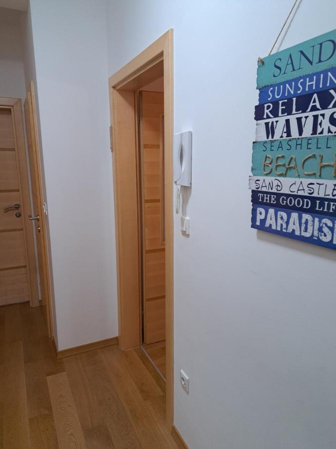 Apartman Blue Crikvenica Bagian luar foto