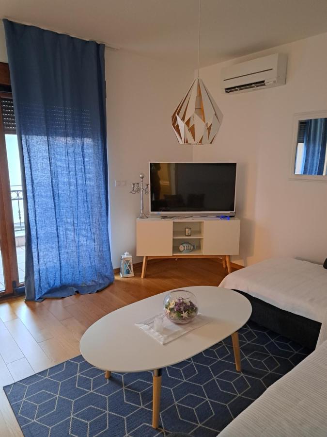 Apartman Blue Crikvenica Bagian luar foto